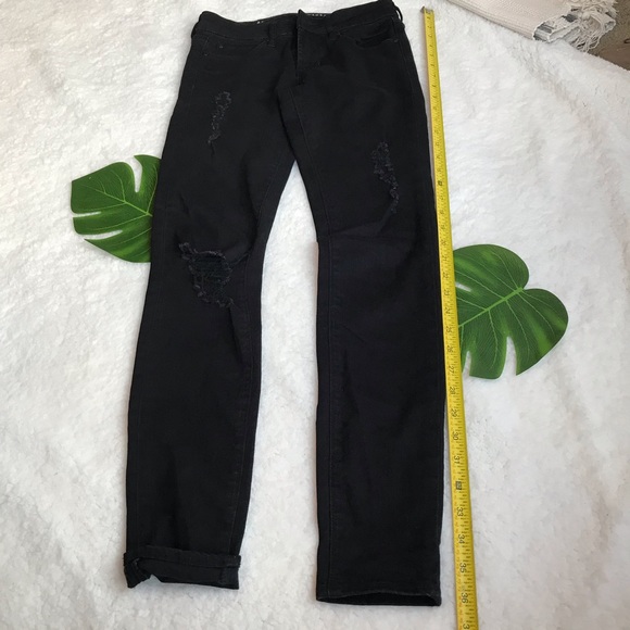 Articles of Society Black Distressed Skinny Jeans - Picture 2 of 5